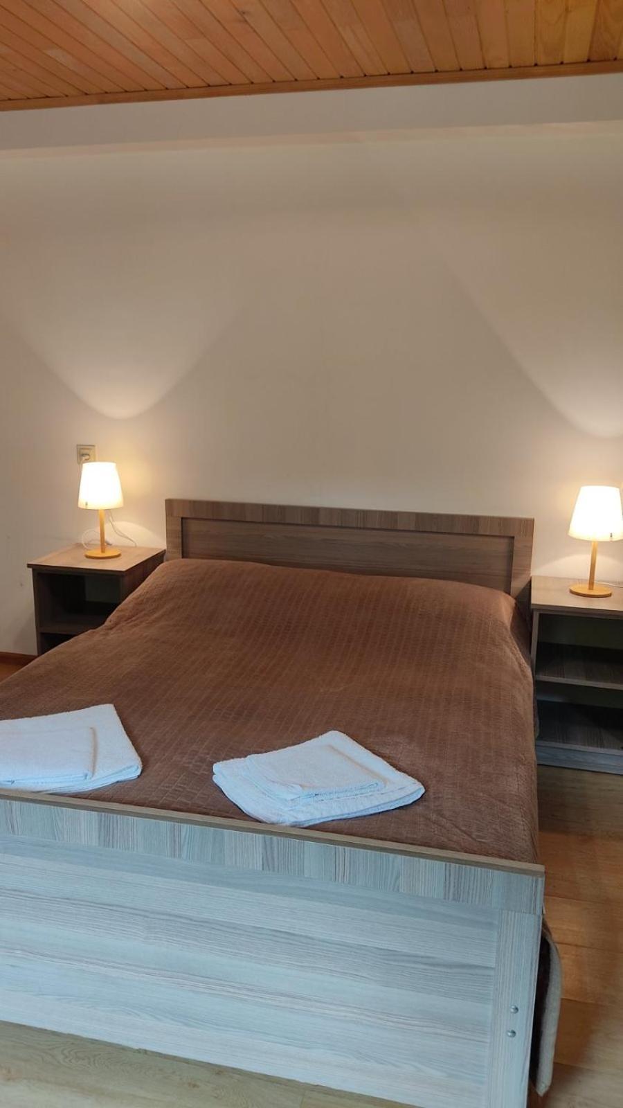 Guesthouse Mabu - 4 Newly Built Rooms In The Heart Of Mestia Exteriör bild
